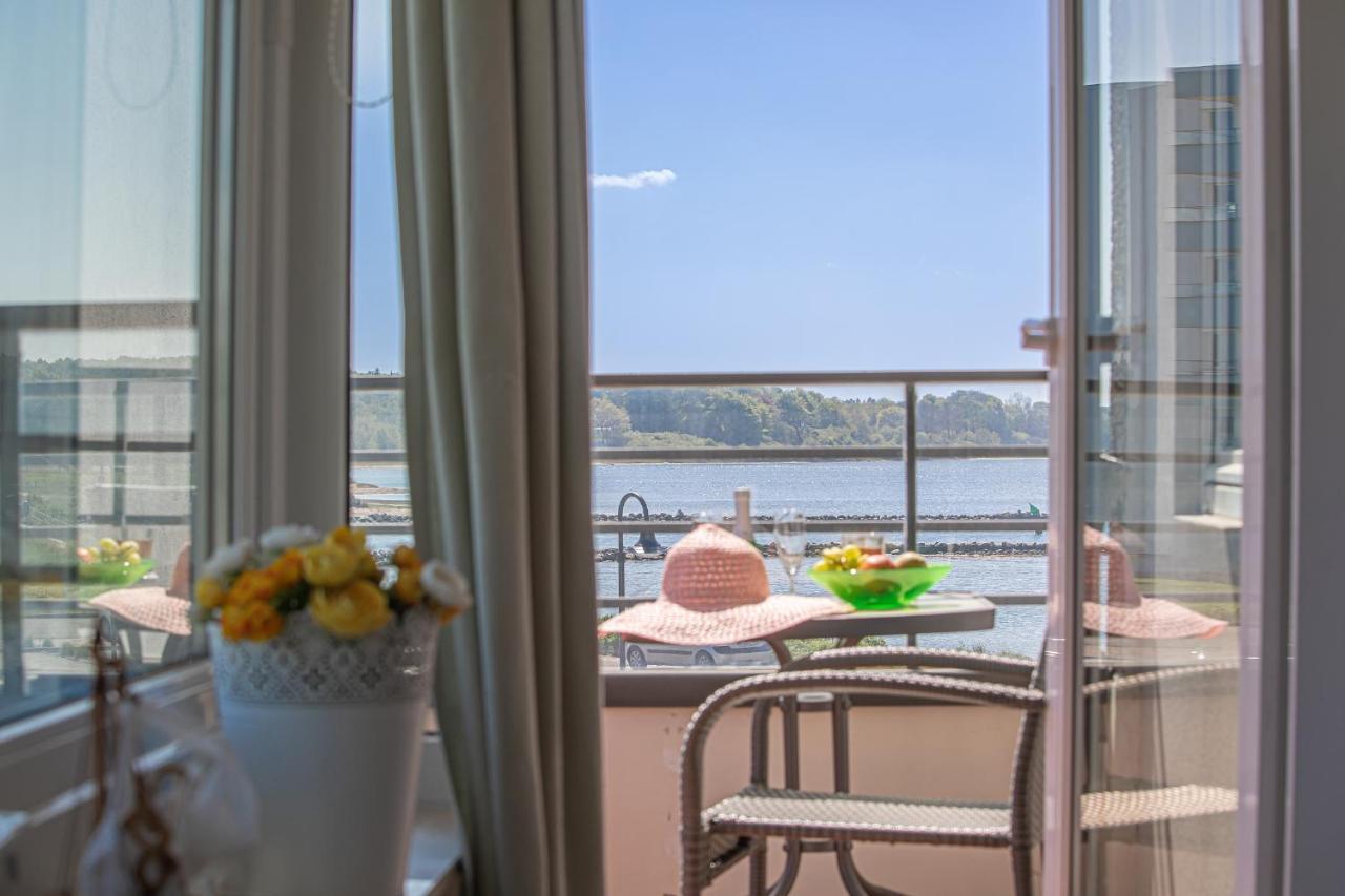 Fewo1846 - Sonne Und Meer - Kleines Studio-Apartment Mit Balkon Und Meerblick Glücksburg المظهر الخارجي الصورة